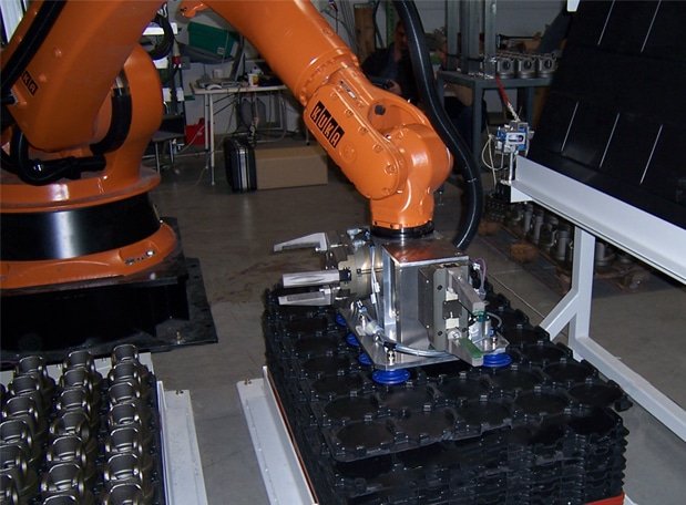 Zwischenlagen Roboterhandling
